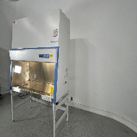 Thermo Scientific 1300 Series A2 4' Biosafety Cabinet image 1